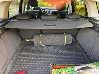 Renault Laguna III combi - 9