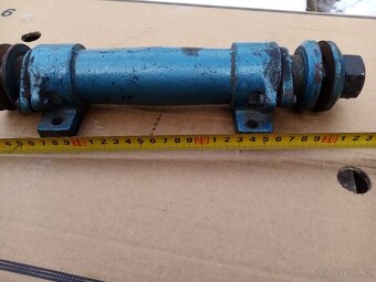 Hřídel na cirgulu, brusku... - 9