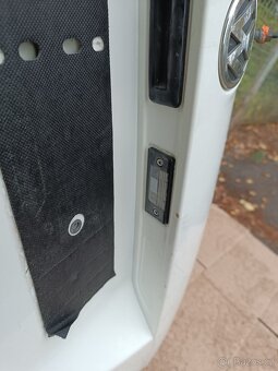 VW Golf 5 combi ,variant - páté dveře, víko kufru - 9