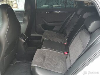 Škoda Superb 4x4 Sportline 2.0 TDi 140kW DSG - 9