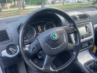 Škoda octavia combi 1.6 TDi 2012 - 9