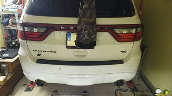 Dodge Durango 6.4 SRT8 V8 duální Cat-Back nerezový výfuk - 9