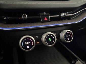 Škoda Superb Combi 1.5TSi DSG L&K LED Virtual Assist - 9