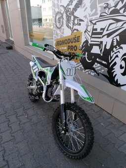 Pitbike Shark 125ccm 17x14 zelená - 9