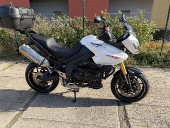 TRIUMPH TIGER 1050 r.v 2013 - 9