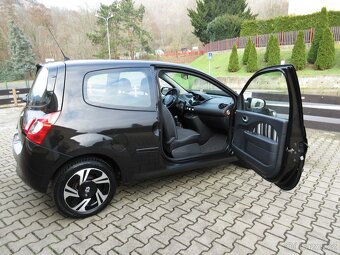 Renault Twingo 4/2014 1.2i 55Kw- 1. Majitel - 9
