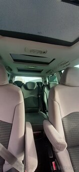 Prodám Citroen C8 2.0 HDI 16V - 9