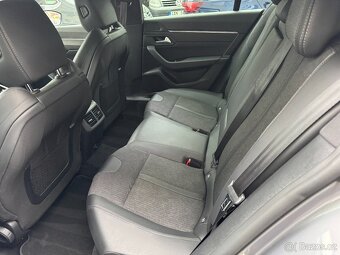Peugeot 508 SW 1.6 133kW Hybrid 225 e-EAT8 Allure Tažné Navi - 9
