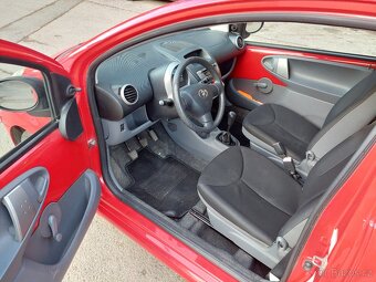 Toyota Aygo 1.0i, 50kw, rok 2006.. - 9