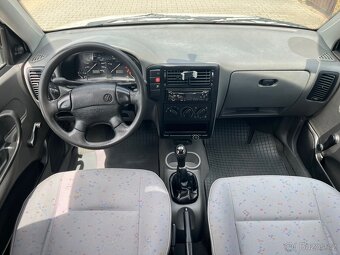 VW Caddy II 1.9 SDI - 9