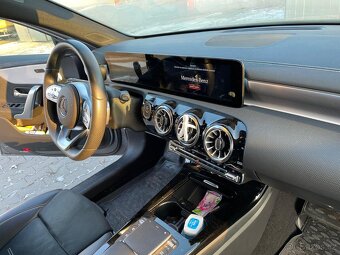 Mercedes A250 plug-in hybrid - 9