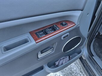 JEEP GRAND CHEROKEE 3.0CRD 160KW R.V.2008 - 9