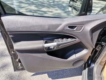 Ford Tourneo Connect 1.5TDci 88kw AUT 7míst Titan. - 9