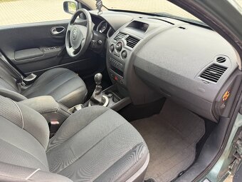 Renault Megane, 2.0i, 98kw Původ ČR - 9