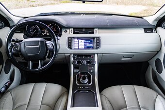 Land Rover Range Rover Evoque 2.2 TD4 2014 110kW /Meridian / - 9