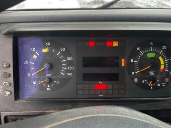 Mercedes Atego nosič kontejneru - 9