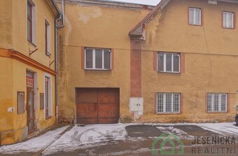 Prodej garáže ve městě Javorník - 9