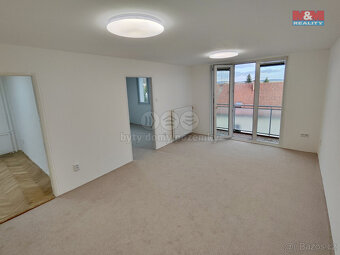 Prodej bytu 3+1, 60 m², Strakonice, ul. Erbenova - 9