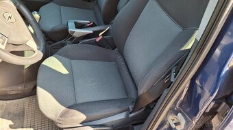Opel Zafira 1.9 cdti, 7 míst - 9