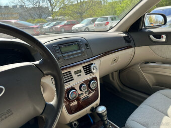 Hyundai Sonata NF 2007, 2.0i 106Kw, manuál - 9
