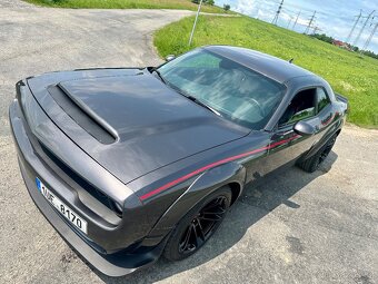 Dodge Challenger 5,7 Hemi R/T Demon Pack 121TKM - 9