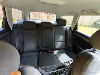 Audi A4 B7 combi, 2.0 TDi 103 kW S-Line - 9