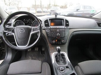 Opel Insignia, 2,0CDTI-96KW-NOVÁ STK - 9