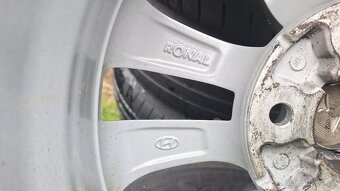 Alu kola Hyundai 5x114,3 včetně pneu 195/65 R15 - 9