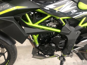 Kawasaki Z 125 ABS - 9
