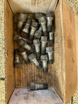 ALU disky 19´´ rozteč 5x112mm pro pneu 225/45 R19 - 9