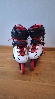 Kolečkové brusle - 9