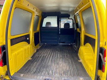 VW CADDY 2.0 TDi MAXI 4x4 - 9