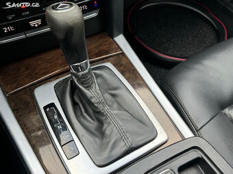Mercedes-Benz Třídy E, 200CDI-100KW-AUTOMAT-KŮŽEKM - 9