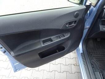 Toyota Verso - S 1.33 VVT-i Lounge, kamera - 9