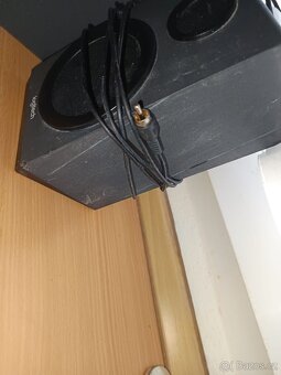 Reproduktor logitech se subwoofer 2.1 - 9