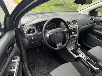 Ford Focus 1.6TDCi 80kW, RV 2010, Kombi, Alu, Klima - 9