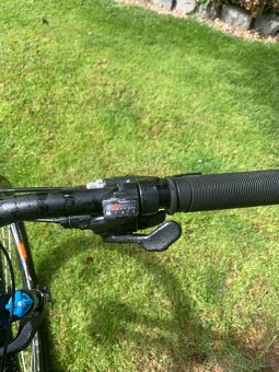 Horské kolo B’Twin Rockrider 520 vel. L 27,5” - 9