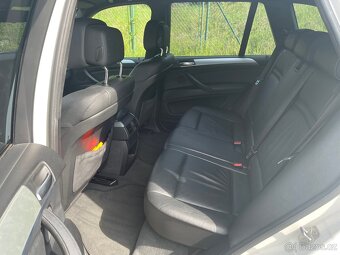 BMW X5 30d xDrive,M paket, ČR, Servis BMW - 9