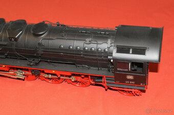 Kovový model Schnabel, dráha 1, Br 45 010 - 9