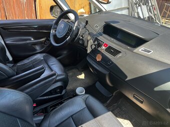 Citroen c4 Grand Picasso - 9