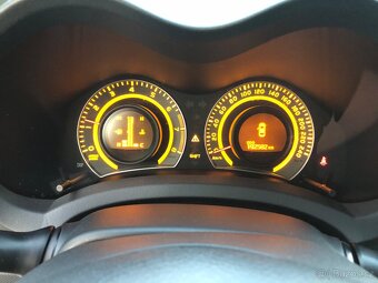 Toyota Auris 1,6 VVT-i 91 KW Sol Plný servis - 9