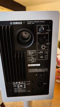 KOMPLET sestavu (v záruce)PIANO KORG D1 s bednami Yamaha HS7 - 9
