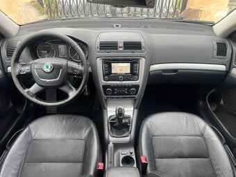 ŠKODA OCTAVIA 2.0TDI 103KW /FL/XENON/ŠÍBR/PDC/NAVI/ALCANTARA - 9