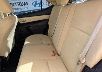 Toyota Corolla 1.6-DPH-SENZORY - 9